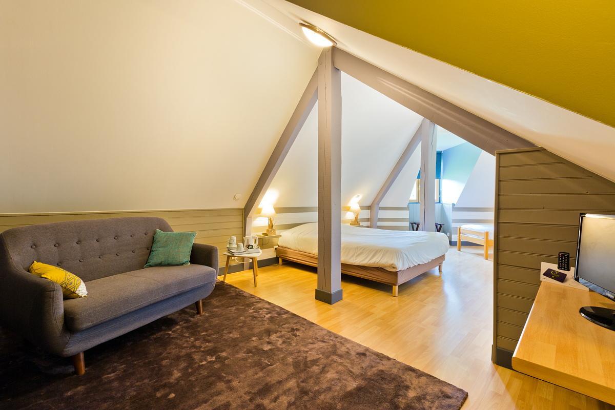 Logis Hotel Volcan Sancy Nébouzat Esterno foto